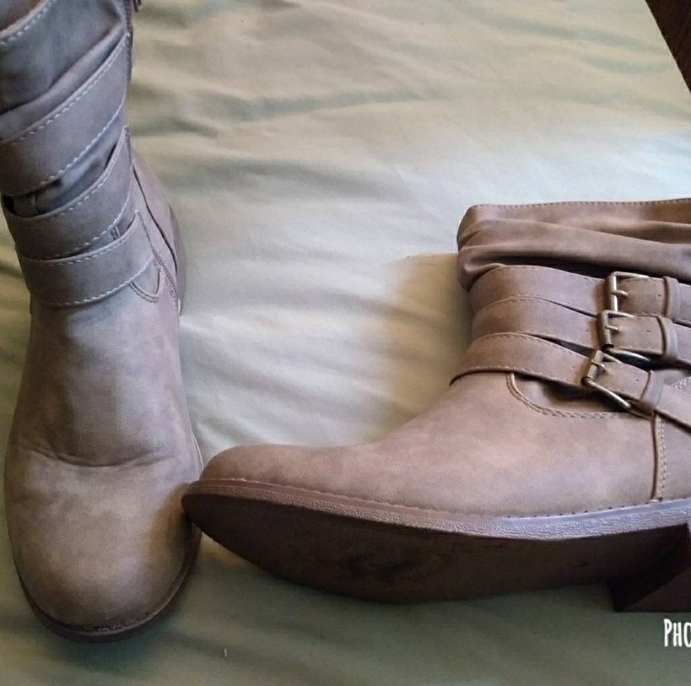 ::NEW:: justfab size 7 booties